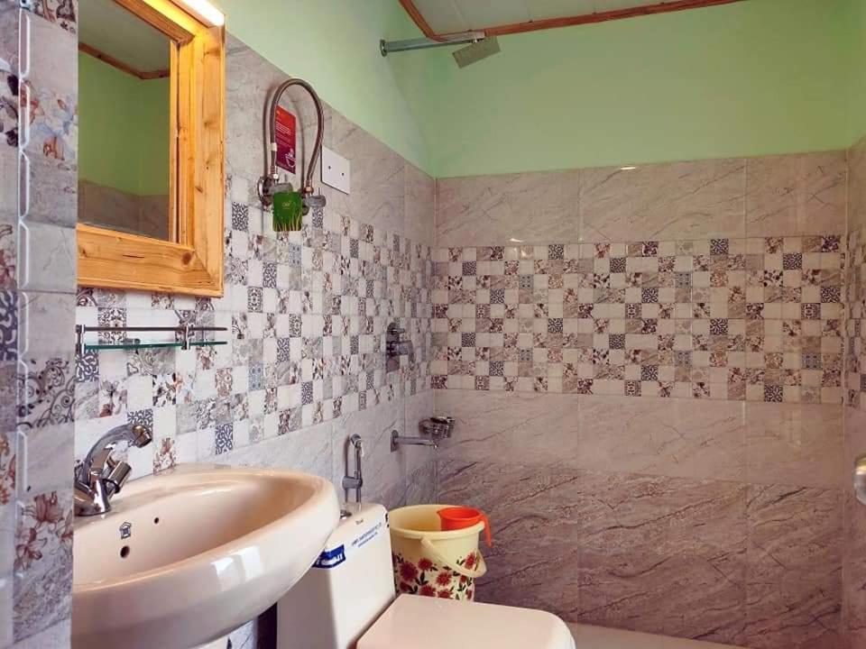 Hotel Shami Inn Manali Stz-1001 마날리 외부 사진